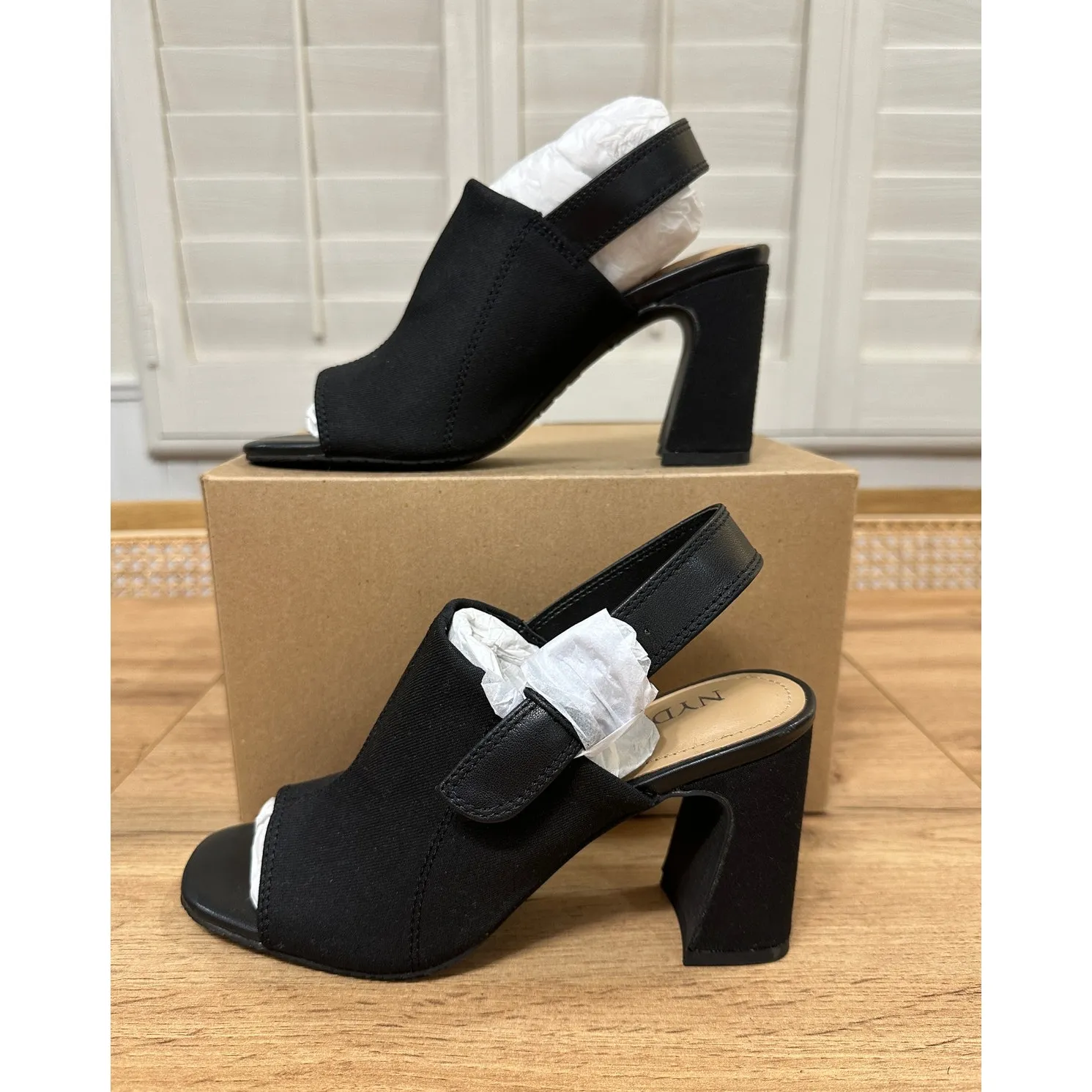 NYDJ Lyssa Block Heel Sandals Indigo Blue List Denim Size 6.5 NWOB Memory Foam - Image 4