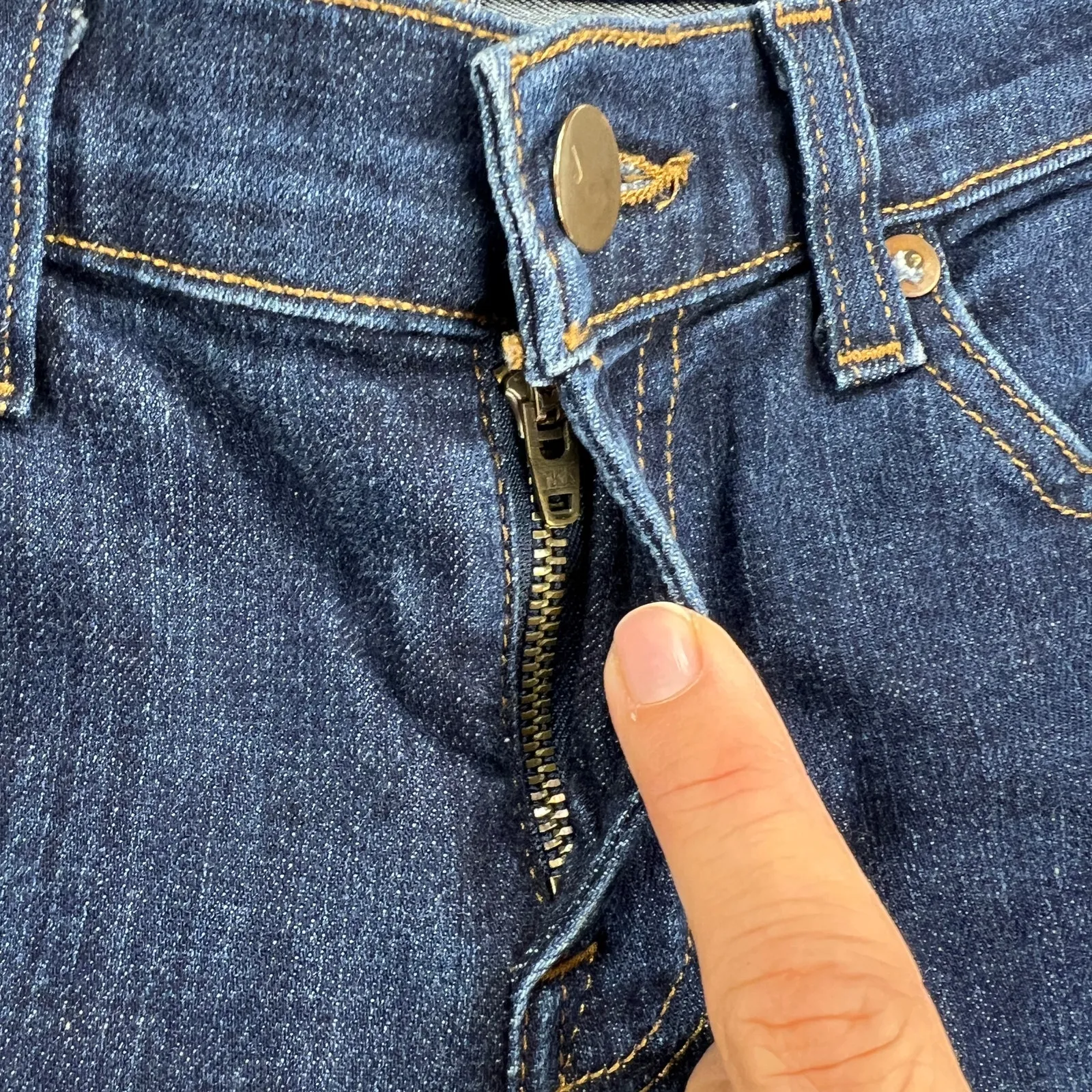 J Brand Skinny Leg Dark Wash Low Rise Jeans 811C032 Pure Wash Size 25 - Image 10