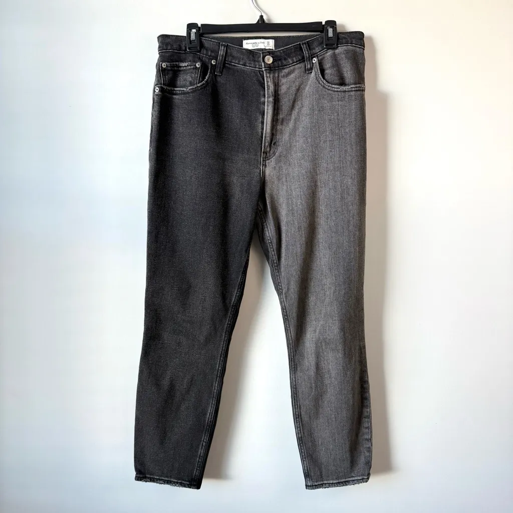 Abercrombie & Fitch The Skinny High Rise Jeans Two Tone Black 30 10R - Image 4