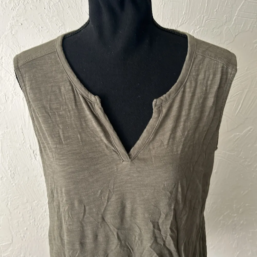 Eddie Bauer olive green v-neck tunic over sized tank - Image 2