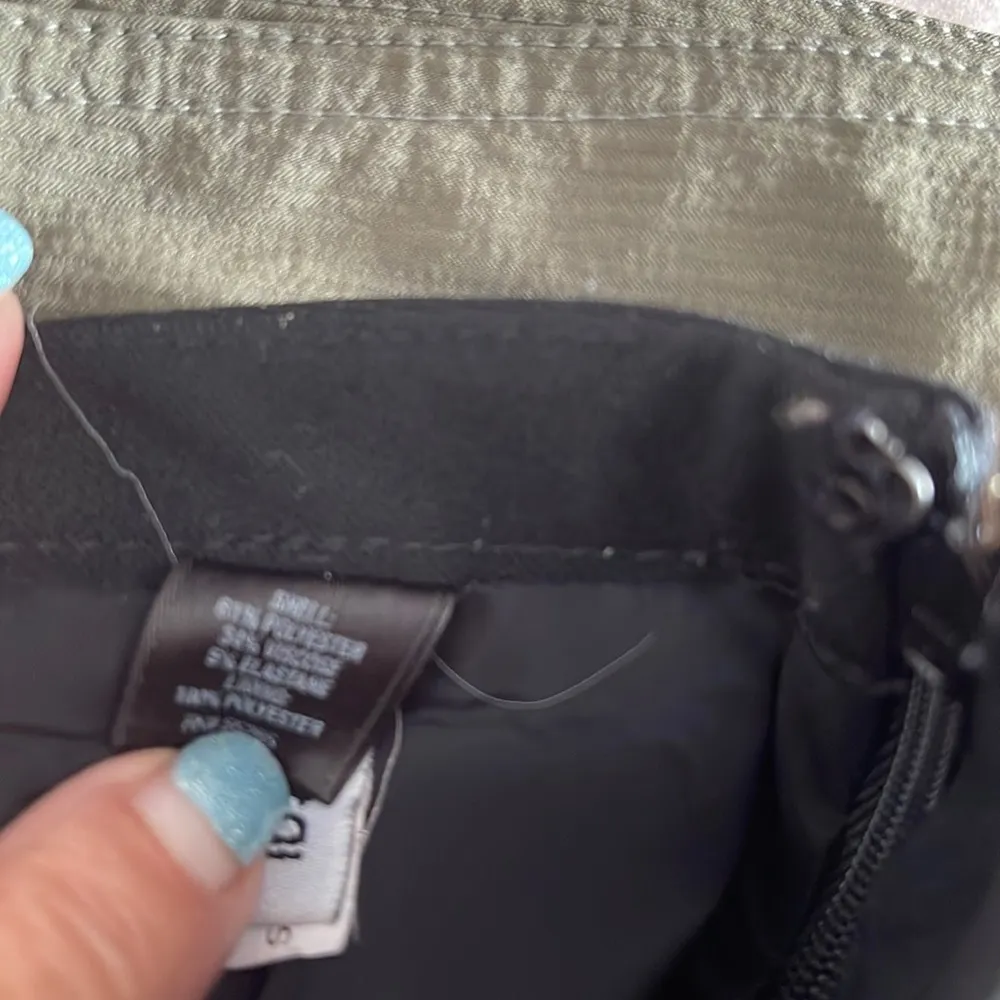 EUC Express Design Studio elegant Size 6 Black Mini Pencil skirt - Image 5