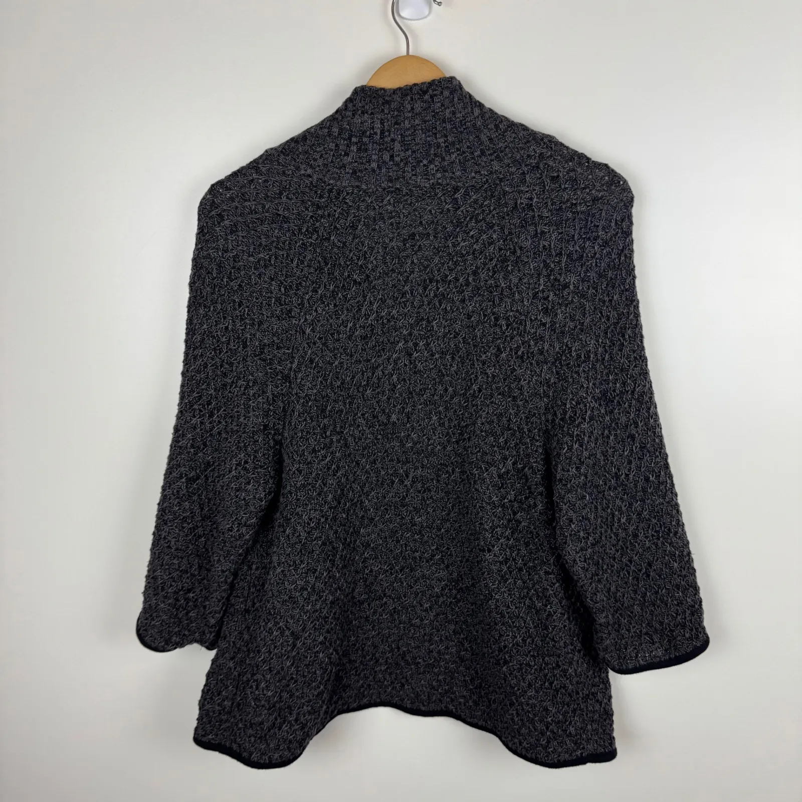 Talbots Womens Button Front Cardigan Sz MP‎ Grey Knit Sweater Fisherman Comfort - Image 4