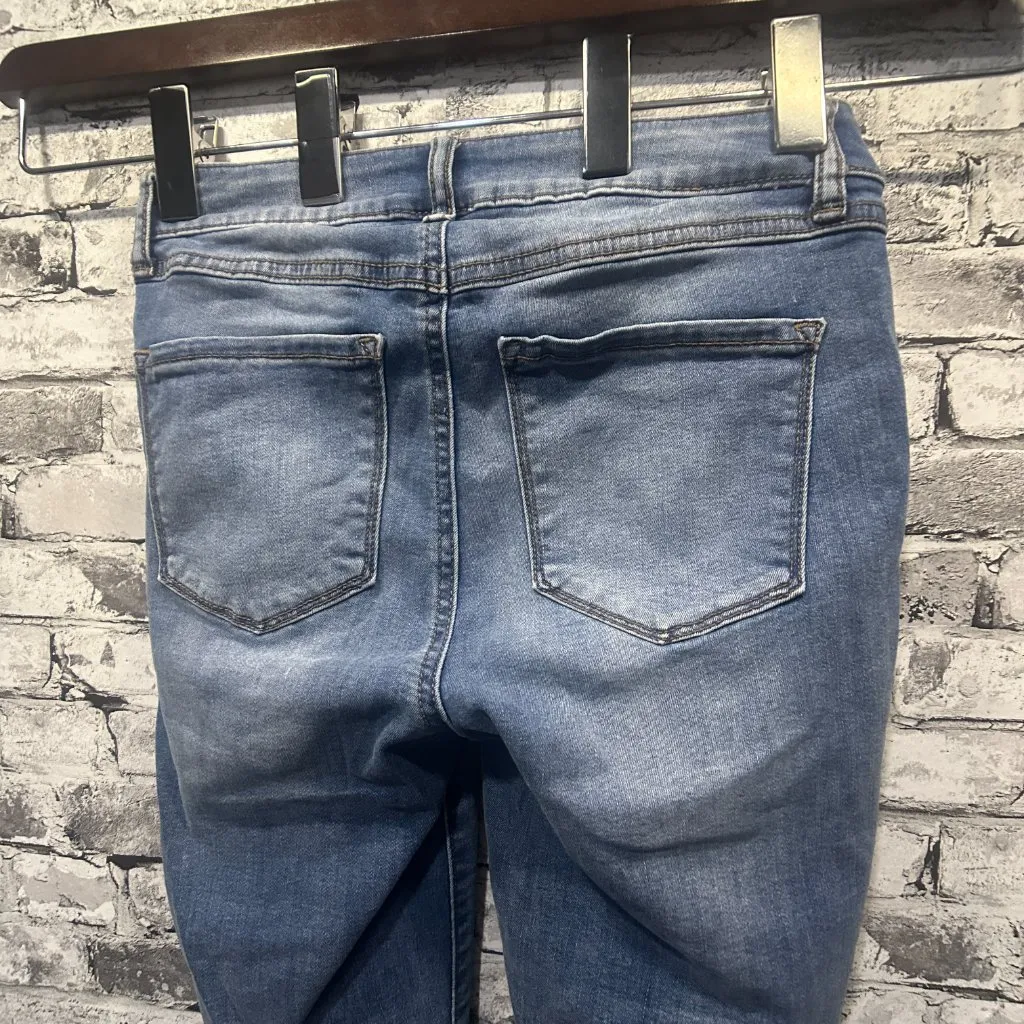 EUC REWASH New York Los Angeles Distressed Mid Rise Skinny Jeans Size 5/27 - Image 9