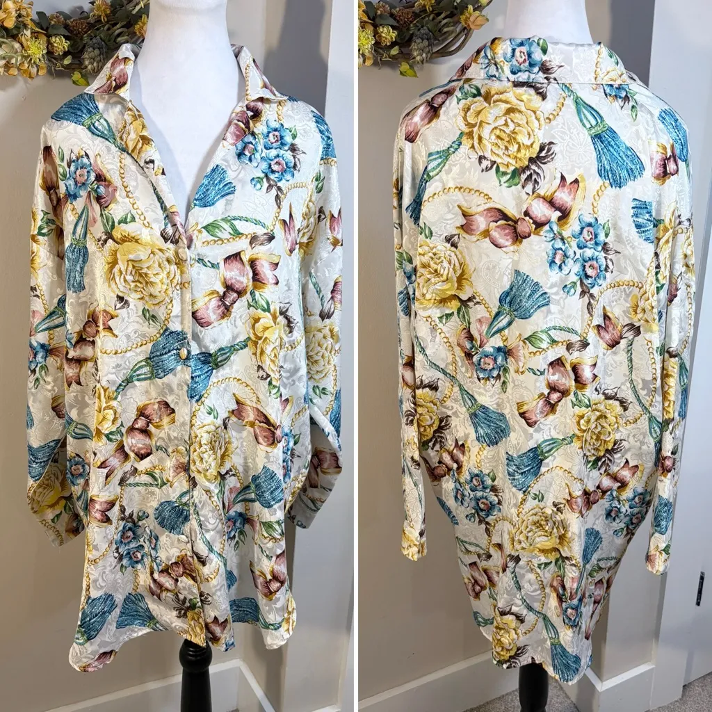 Vintage 90s Victoria’s Secret Gold Label Floral Button Sleep Shirt M/L💛 - Image 12