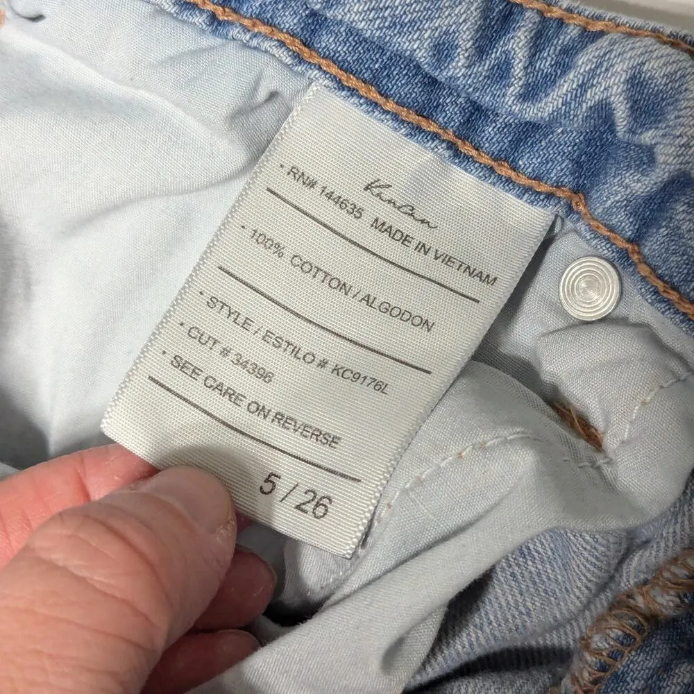 Kancan High Rise Mom Boyfriend Jeans Distressed Ripped Denim Light Wash Womens Blue Size 26 - Image 3