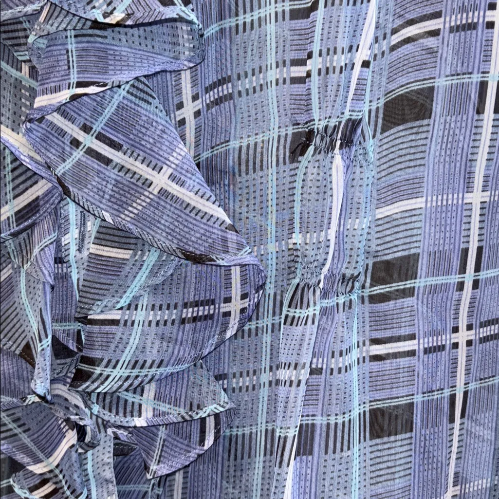 CABI BLOUSE SHADES OF BLUE RUFFLES DOWN CHEST ON CUFFS GATHERS IN BACK/FRONT - Image 6