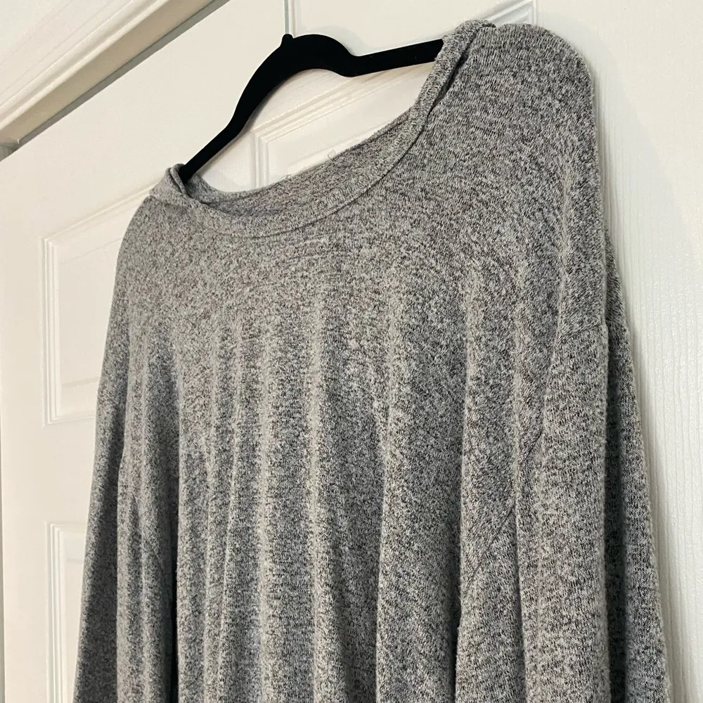 LUSH Bell Sleeve Hoodie - Image 3