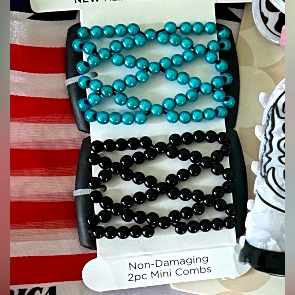 NWT..Piper K Cowboy Hat & Boot Hair Clips & 2 Piece Boho Mini Beaded Hair Combs - Image 5