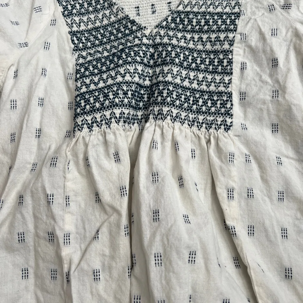 Madewell Embroidered Yoke Top in Clipper dot size small - Image 11