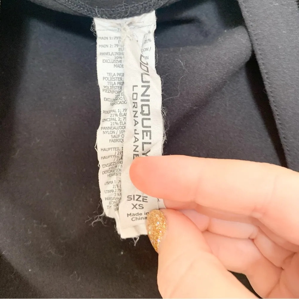 Lorna Jane Pipeline Excel Zip Through Jacket Open Back Size XS - Image 12