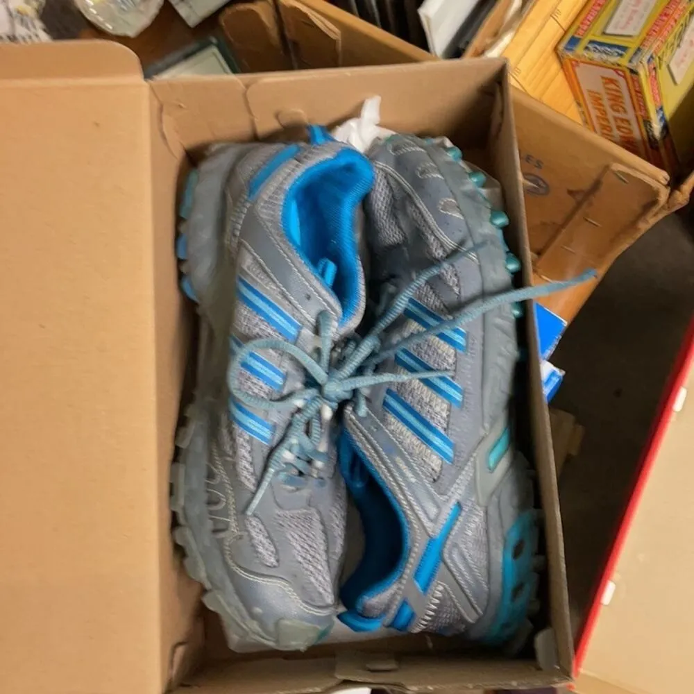 Adidas Terrex Eastrail Gore Hiking Shoes Gray size 10 - Image 5