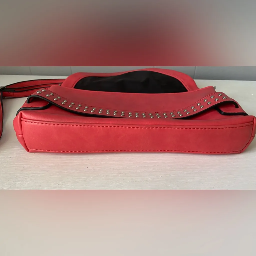 NICOLE MILLER CROSSBODY - Image 4