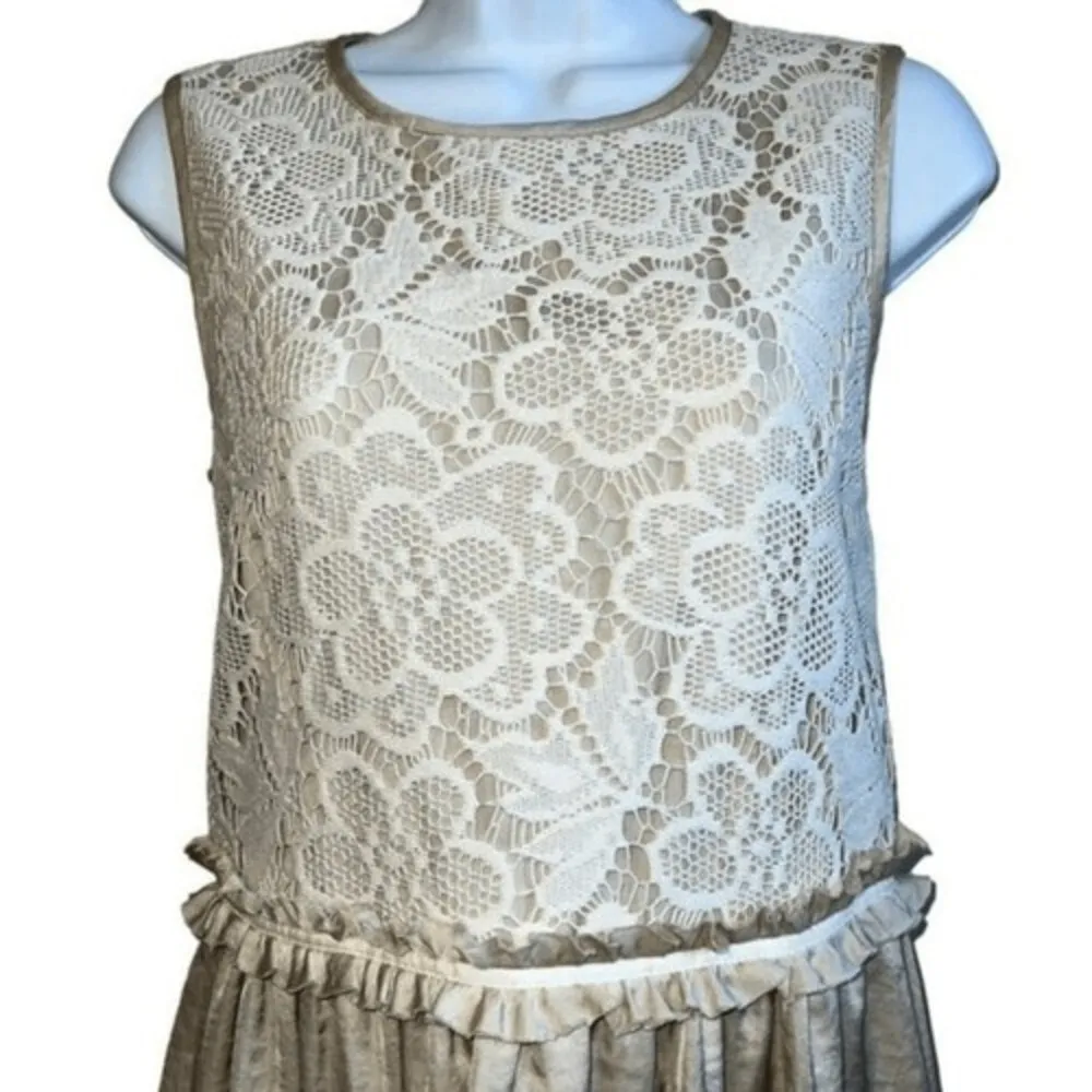 THE LIMITED Stunning Champagne With‎ Cream Crochet Trim Dress NWOT Size 6 - Image 3