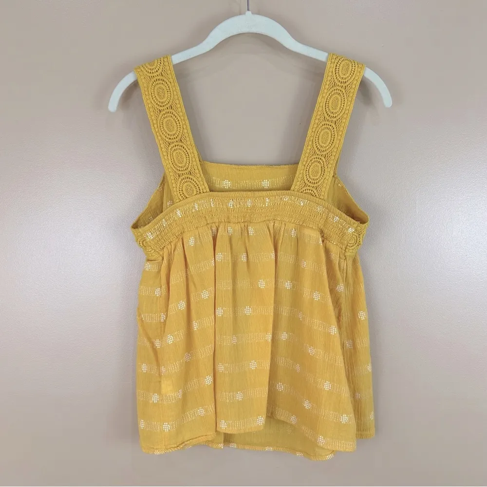 Old Navy Yellow Crochet Strap Lightweight Sleeveless Top Blouse Medium - Image 6