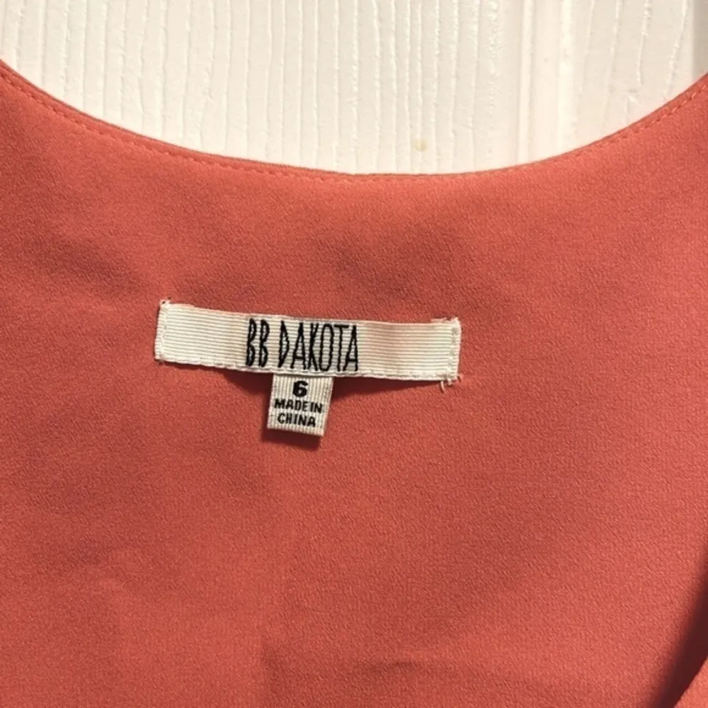 BB DAKOTA CUT OUT DRESS - Image 6