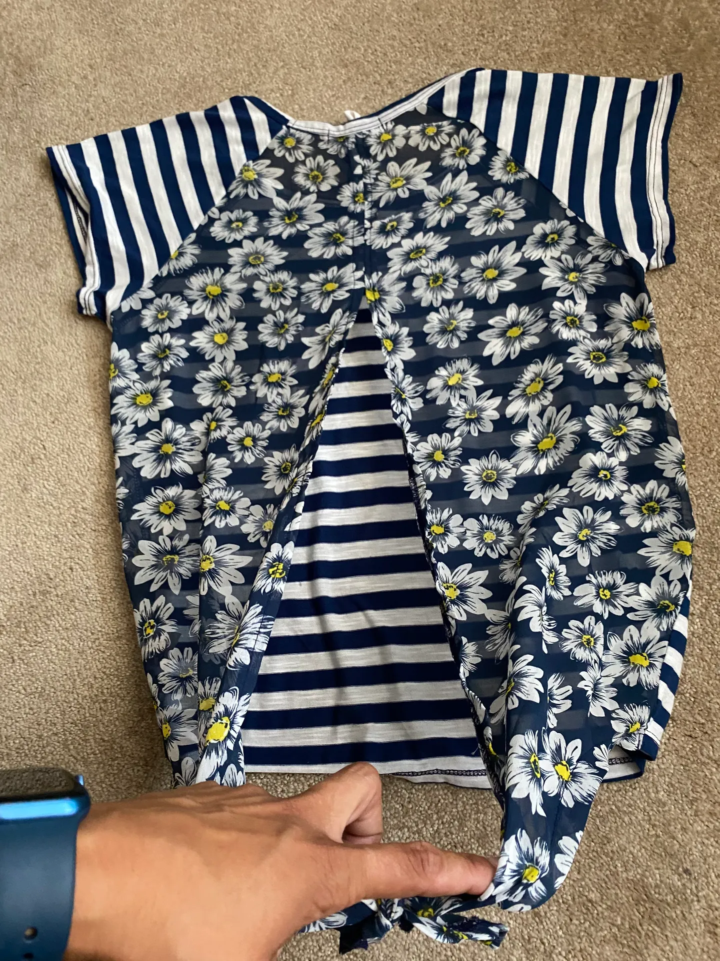 Stripe Short Sleeve Shirt Medium - Image 5