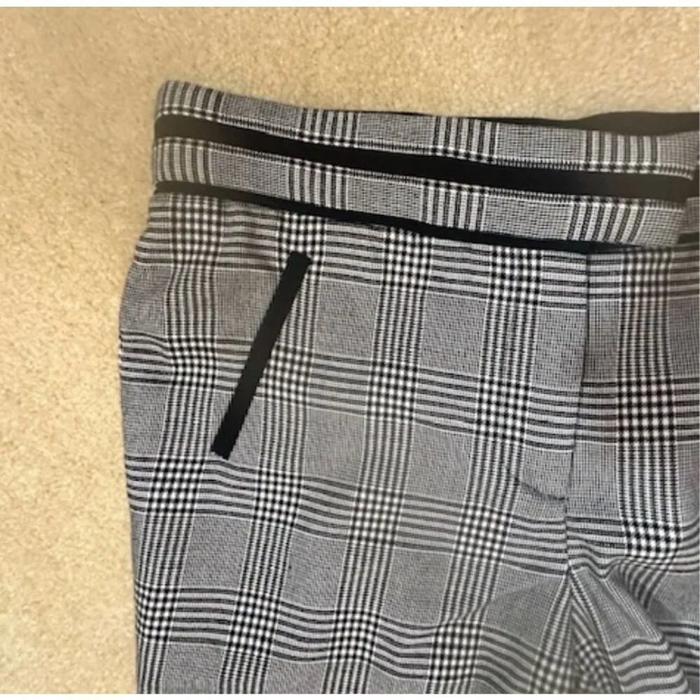 NWT - VERONICA BEARD White, Gray, and Black Glen Plaid "Cigarette" Pants - 6 - Image 7
