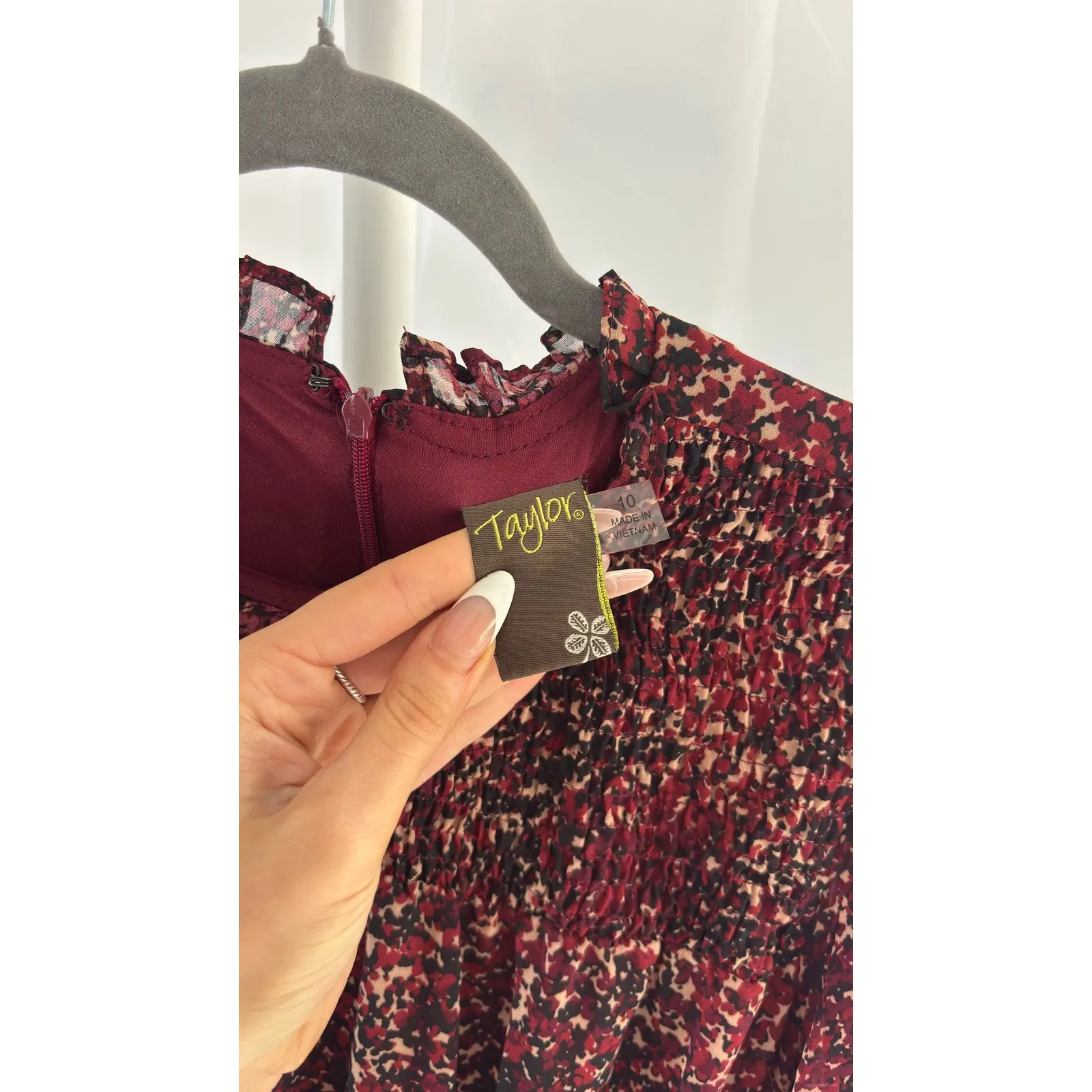 $128 Taylor Floral Print Mock Neck Long Sleeve Tiered Chiffon Dress Red Size 10 - Image 6