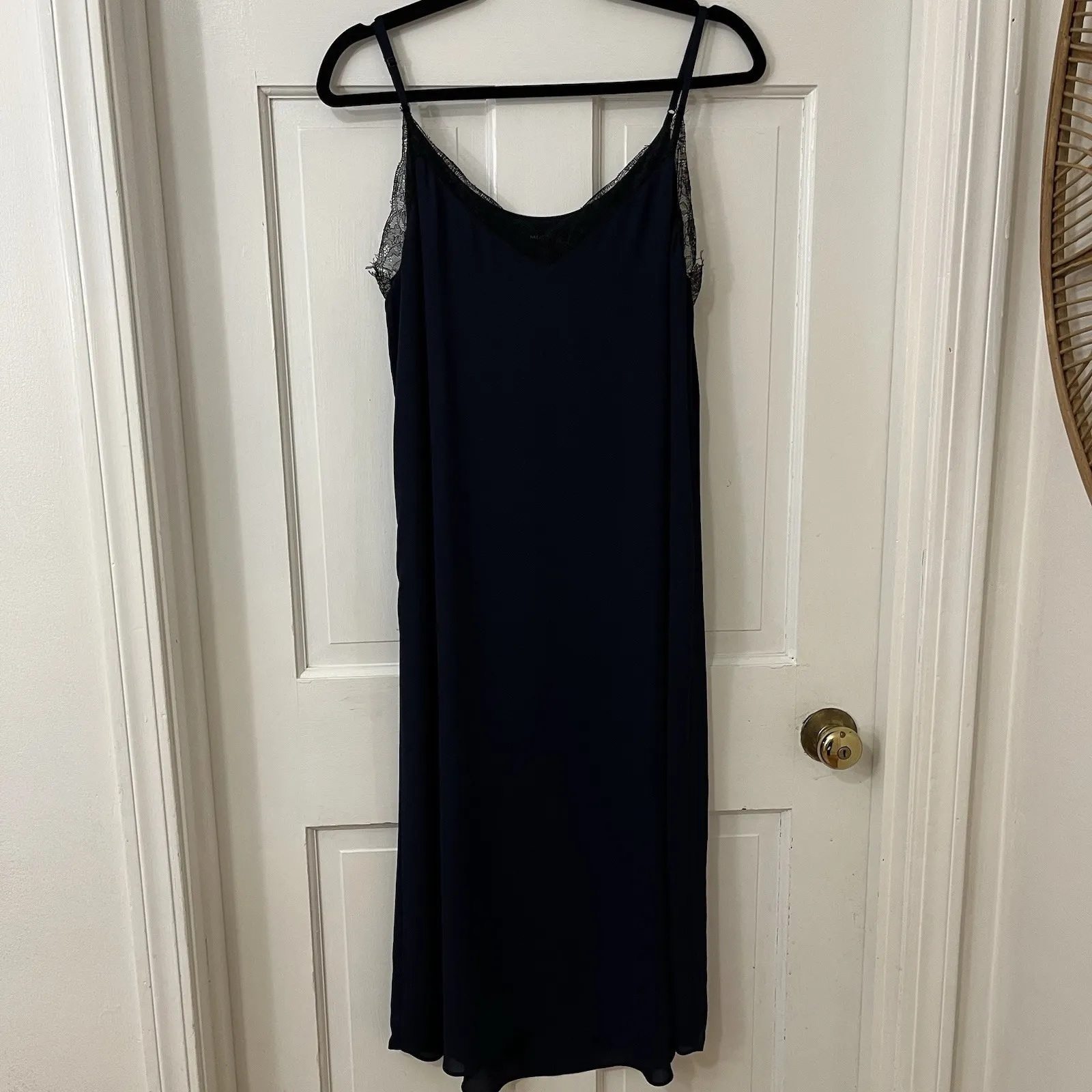 Y2K Flowy BLACK LACE Trim MAXI SLIP DRESS Coquette‎ M ARITZIA BABATON NAVY HOCO - Image 4