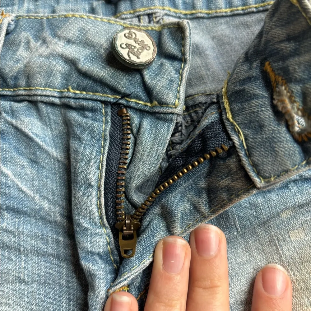 Vintage Y2K Indigo Rein Light Wash Coquette Denim Mini Distressed Shorts size 5 - Image 5