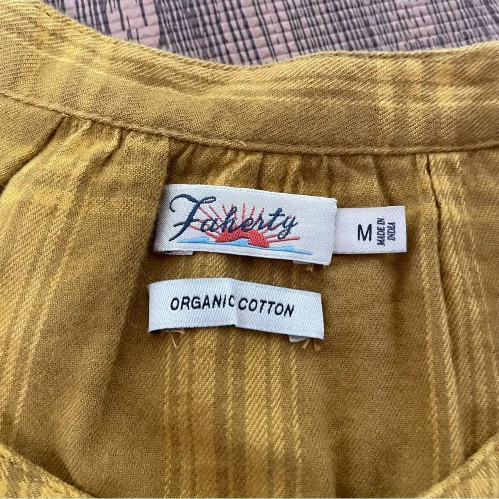 Faherty Harper Plaid Button Down Top Blouson Sleeves Ruffled Cuffs - Size Medium - Image 7