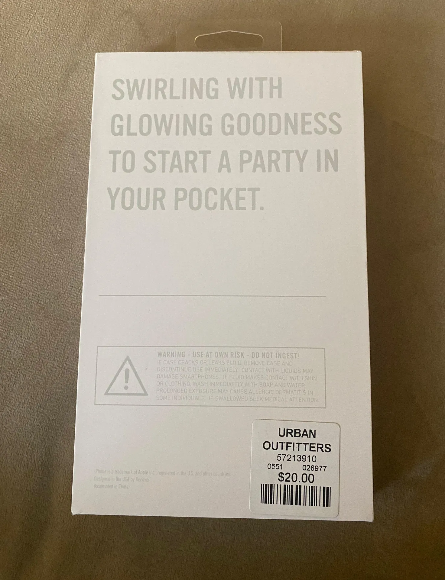 Urban Outfitters iPhone 6/7/8 Cover  - Image 4