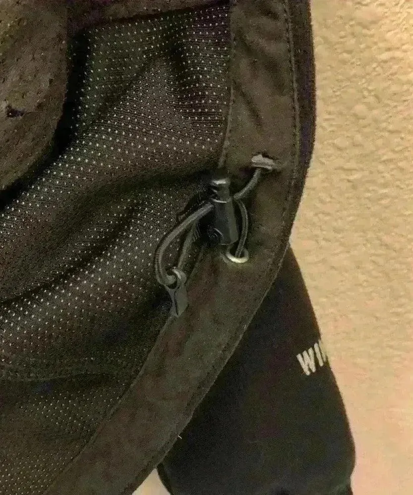 The North Face Windwall black womens jacket sz S lightweight neutral basic *flaw - Image 7