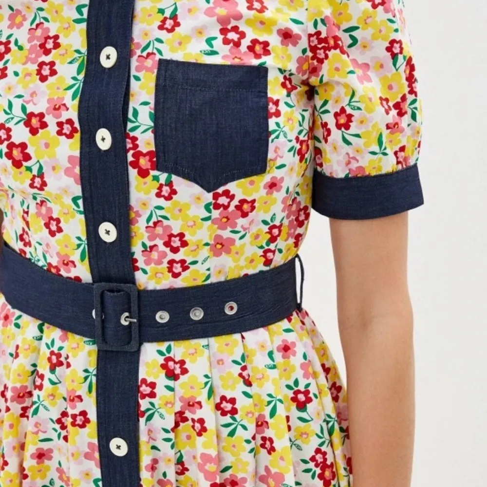 United colors of Benetton Floral Button-Down Dress with Navy Accents - Image 5