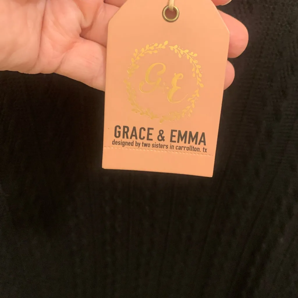 Grace & Emma Boutique Black Long Sleeve Knit Like XXL Festive Top. 2808 Size 2X - Image 6