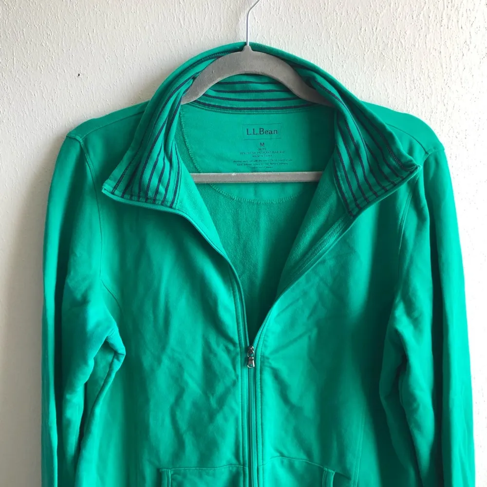 L.L. Bean Full-Zip Mock-Neck Jacket Kelly Green Sz M GUC Sweatshirt Material - Image 6