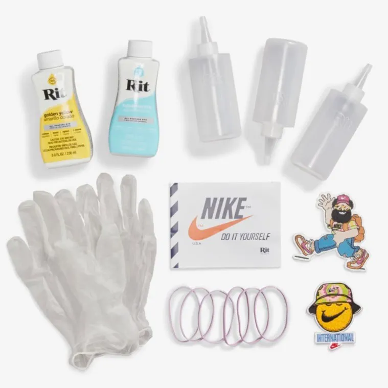 NIB  x RIT Do it Yourself Crewneck Kit - Image 2