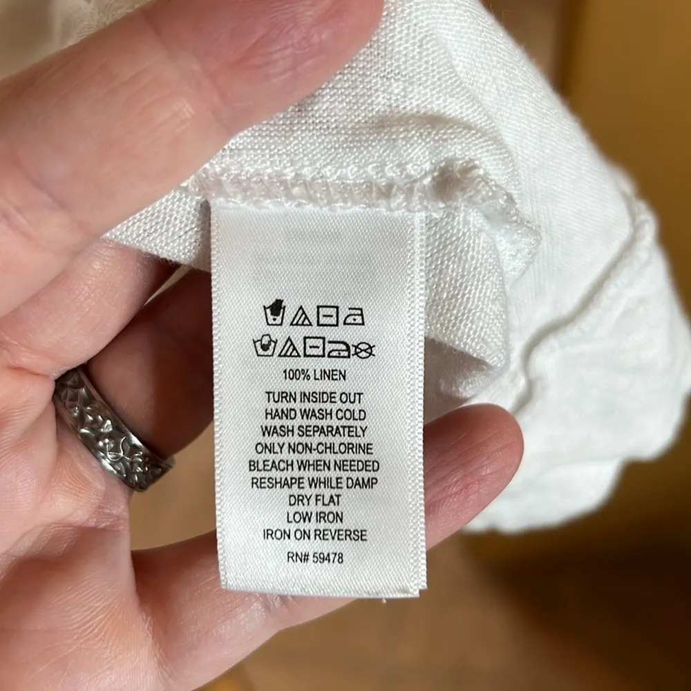 Tahari  100% Linen Open Front Waterfall Shark bite Cardigan White Size Medium - Image 3