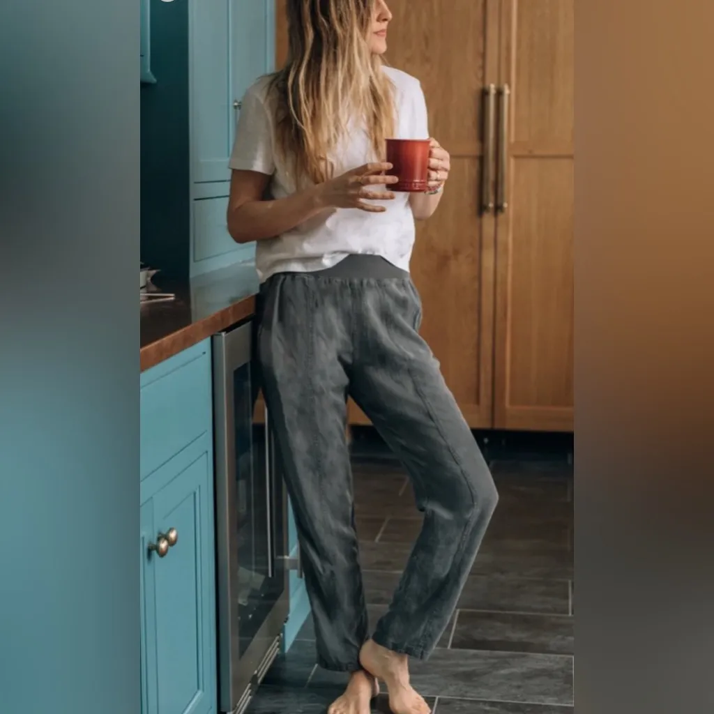 Faherty Arlie Day Pant Women’s Size L Faded Black Pull-On Joggers - Image 2