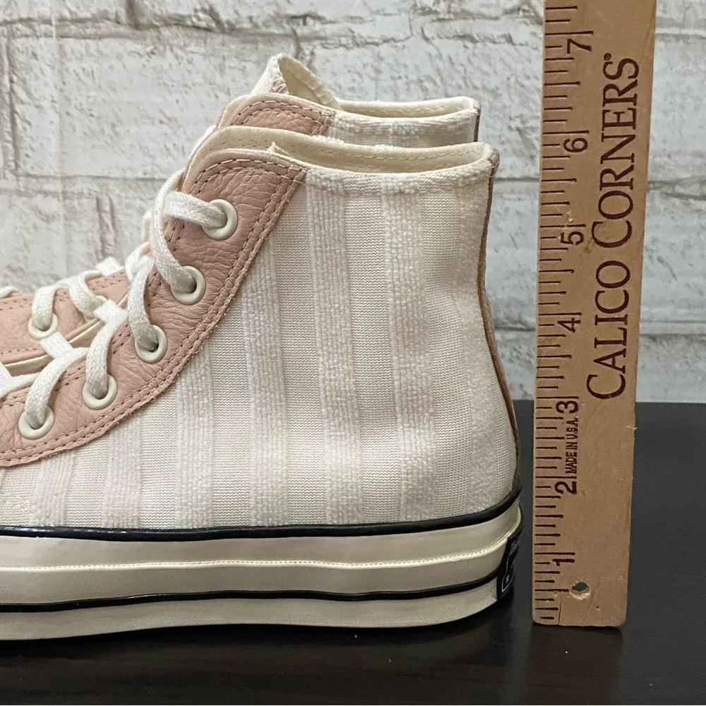 572701C Chuck 70 Hi Crafted Folk Jacquard Sneakers Egret/Pink Clay 8 - Image 10