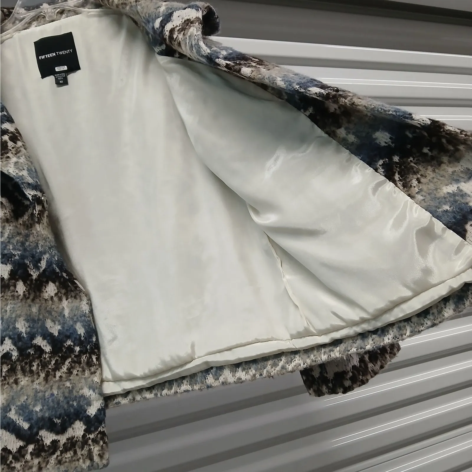 Fifteen Twenty Women's Jacket Coat Size Medium Southwestern Casual Outdoors - Image 7