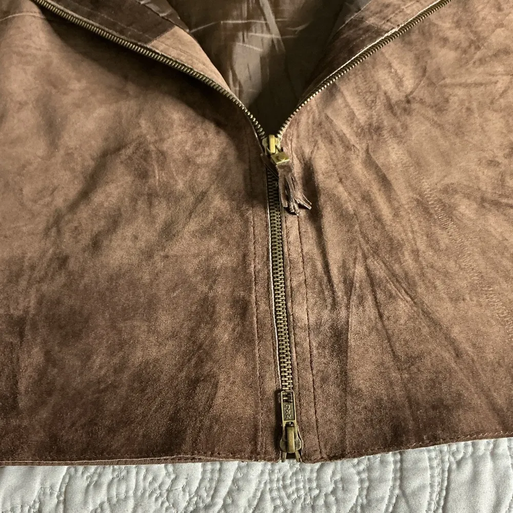 Y2k 90,S vintage Isaac Mizrahi Taupe Leather Jacket size 8 - Image 9