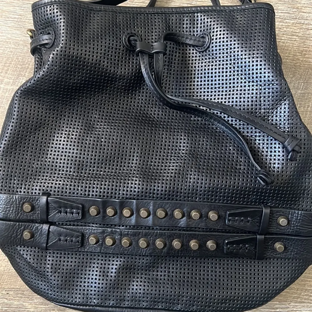 She + Lo Black Leather Bucket Shoulder Bag Purse - Image 2