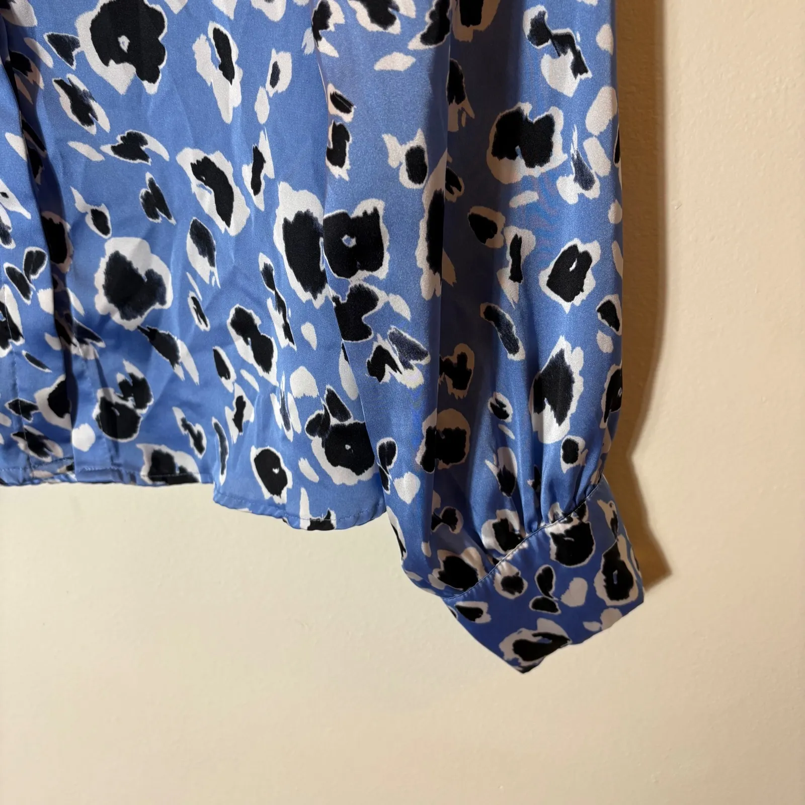 ZARA Leopard Print Button Up Long Sleeve Shirt Size Large - Image 4