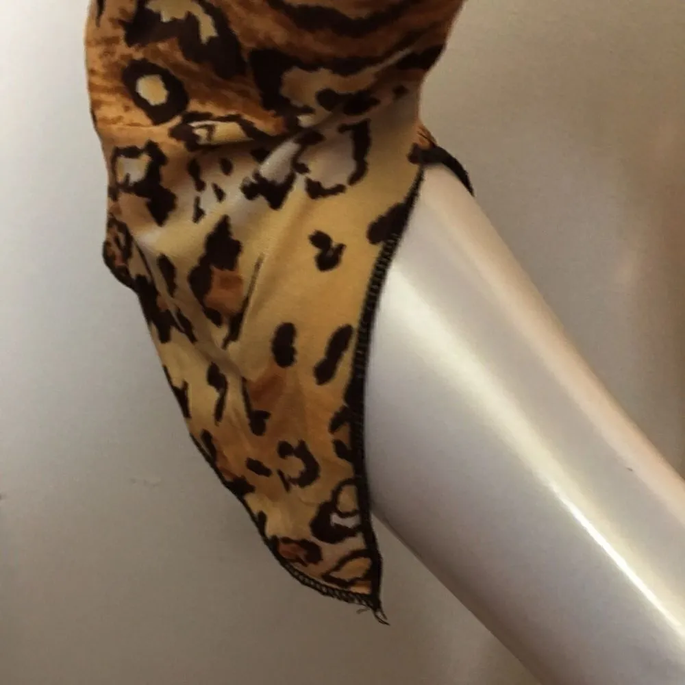 Nicola Spandex Split bell sleeve Top! Work it Girl Brown - Image 4