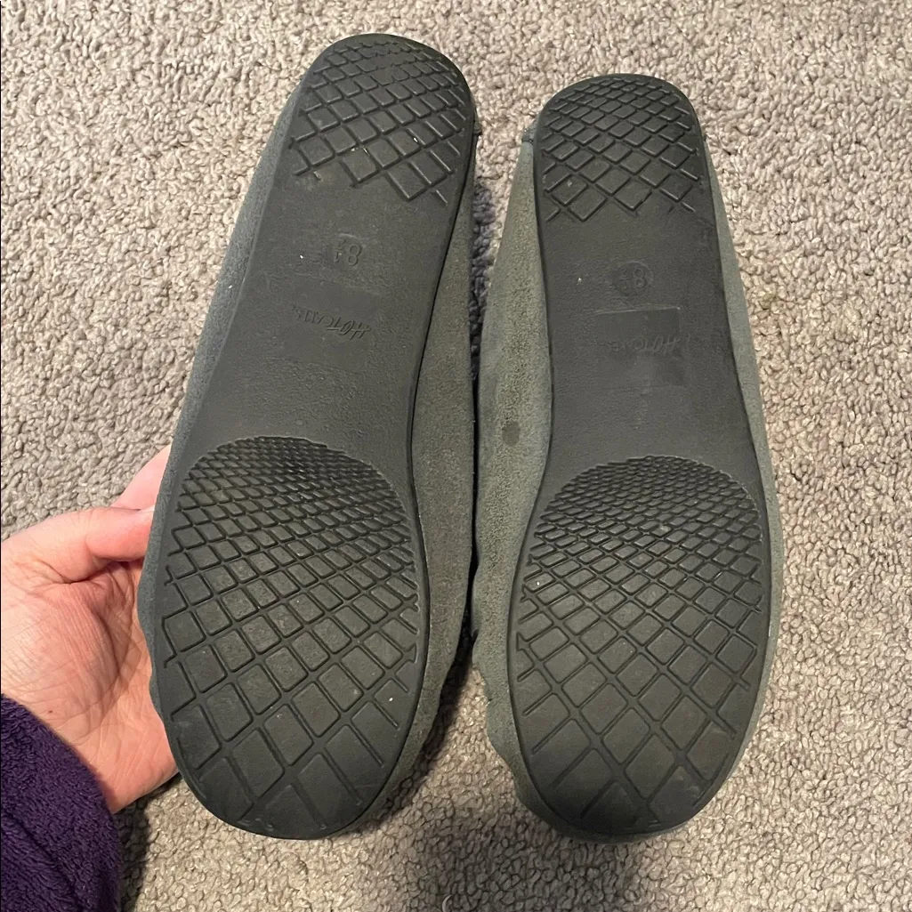Hot Cakes Gray Slippers with Plush Lining Size 8 Black - Image 6