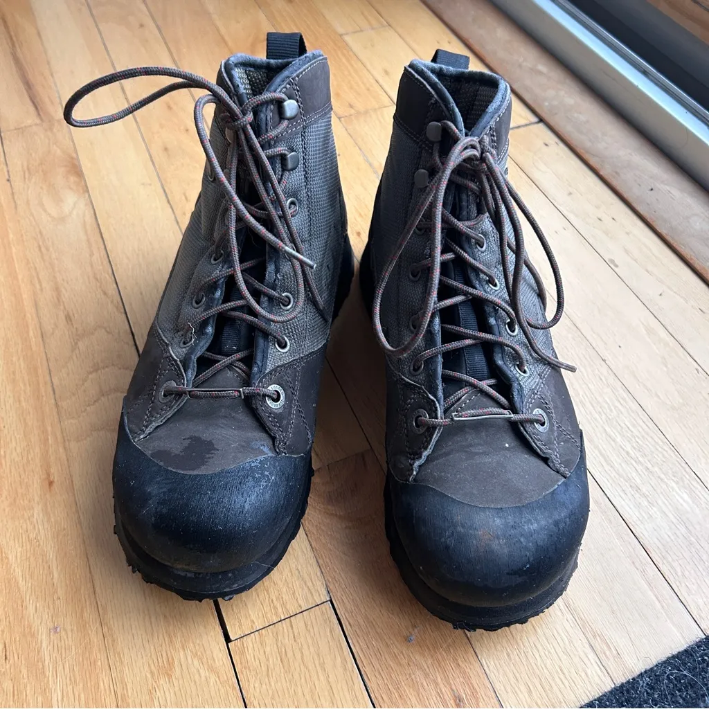 Simms Flyweight Wading Boots Women’s Size 10 Vibram Sole Fishing Hiking Shoes Gray - Image 2