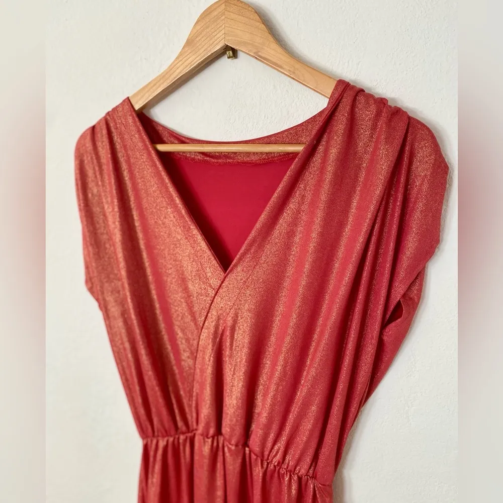 Handmade, Elegant Red shimmer V-Neck midi dress size small, stretchy waist - Image 3
