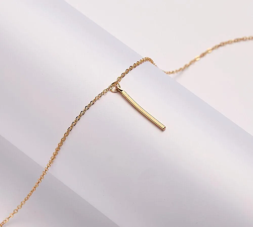 Balance Gold Beam Pendant Necklace - Image 3