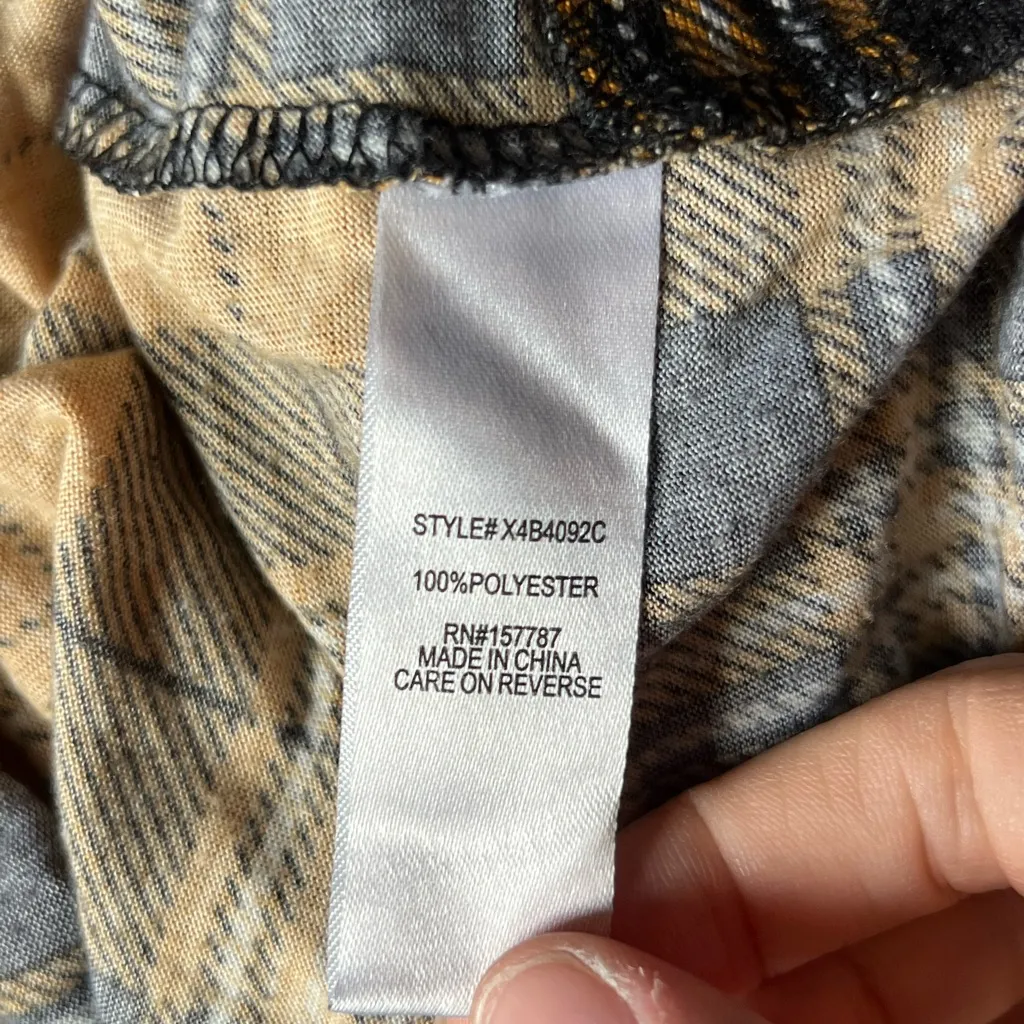 Full Circle Trends Plaid Button-Up Shirt in Black and Yellow - Image 4