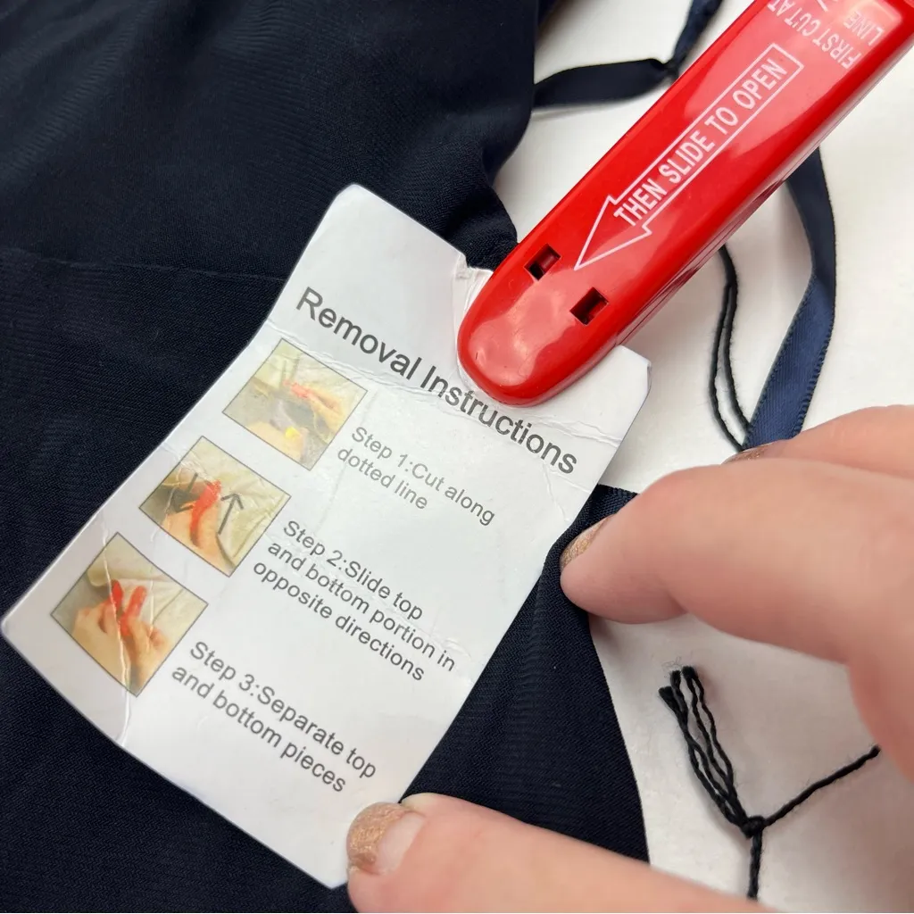 Mac Duggal Sleeveless V Neck Jersey Gown Style# 12336 Womens SZ 12 Midnight NEW‎ - Image 8