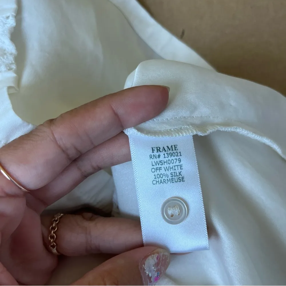 FRAME Denim Le Lace Trim Blouse in Off White - Image 11