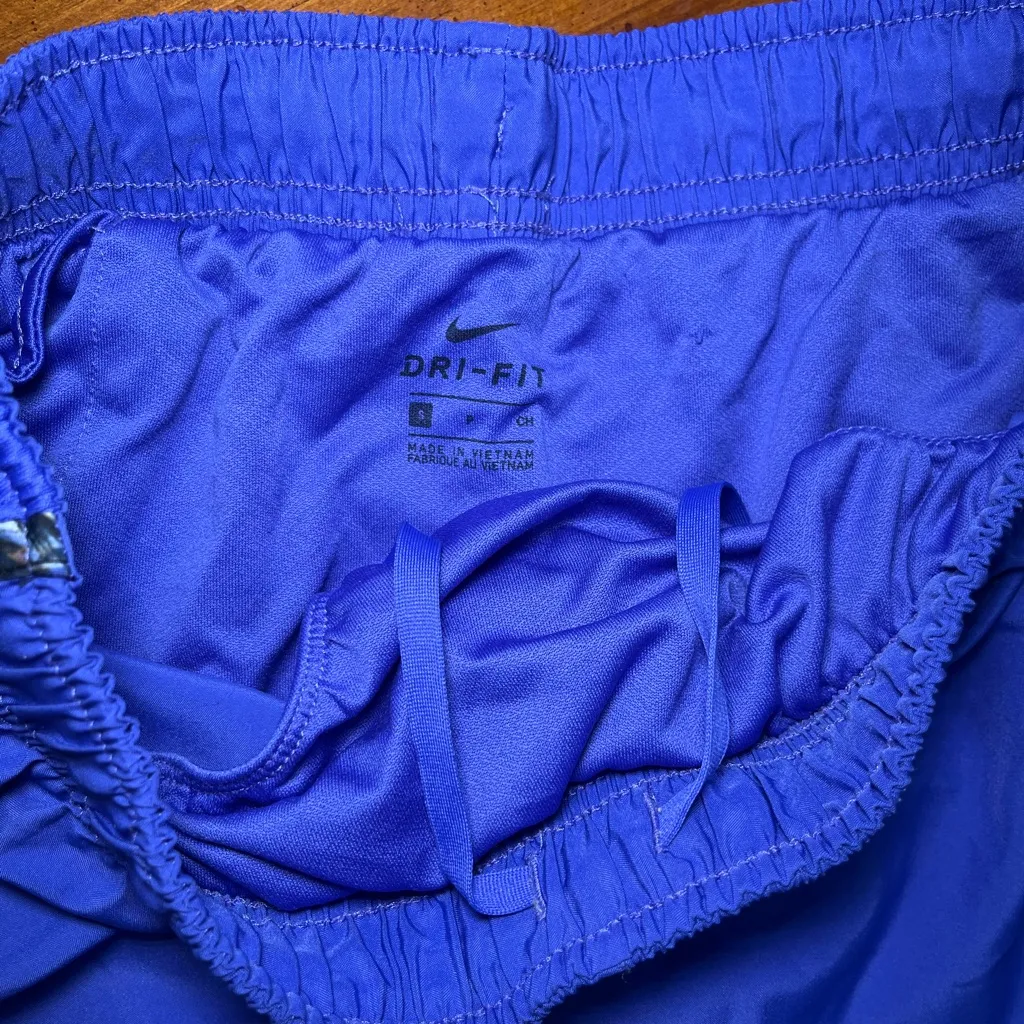 Nike Dri-FIT Royal Blue Shorts - Image 4