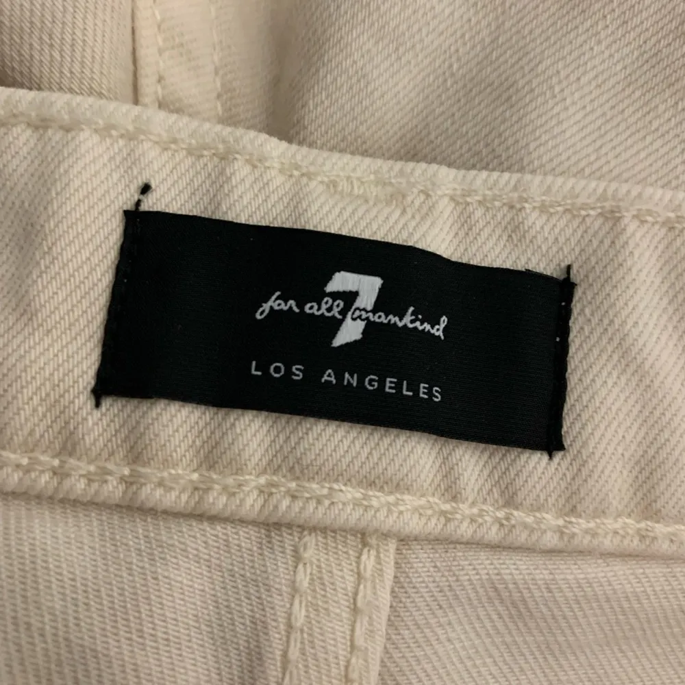 7 For All Mankind High Waist Gold Metallic Cream Shorts Size 25 - Image 2