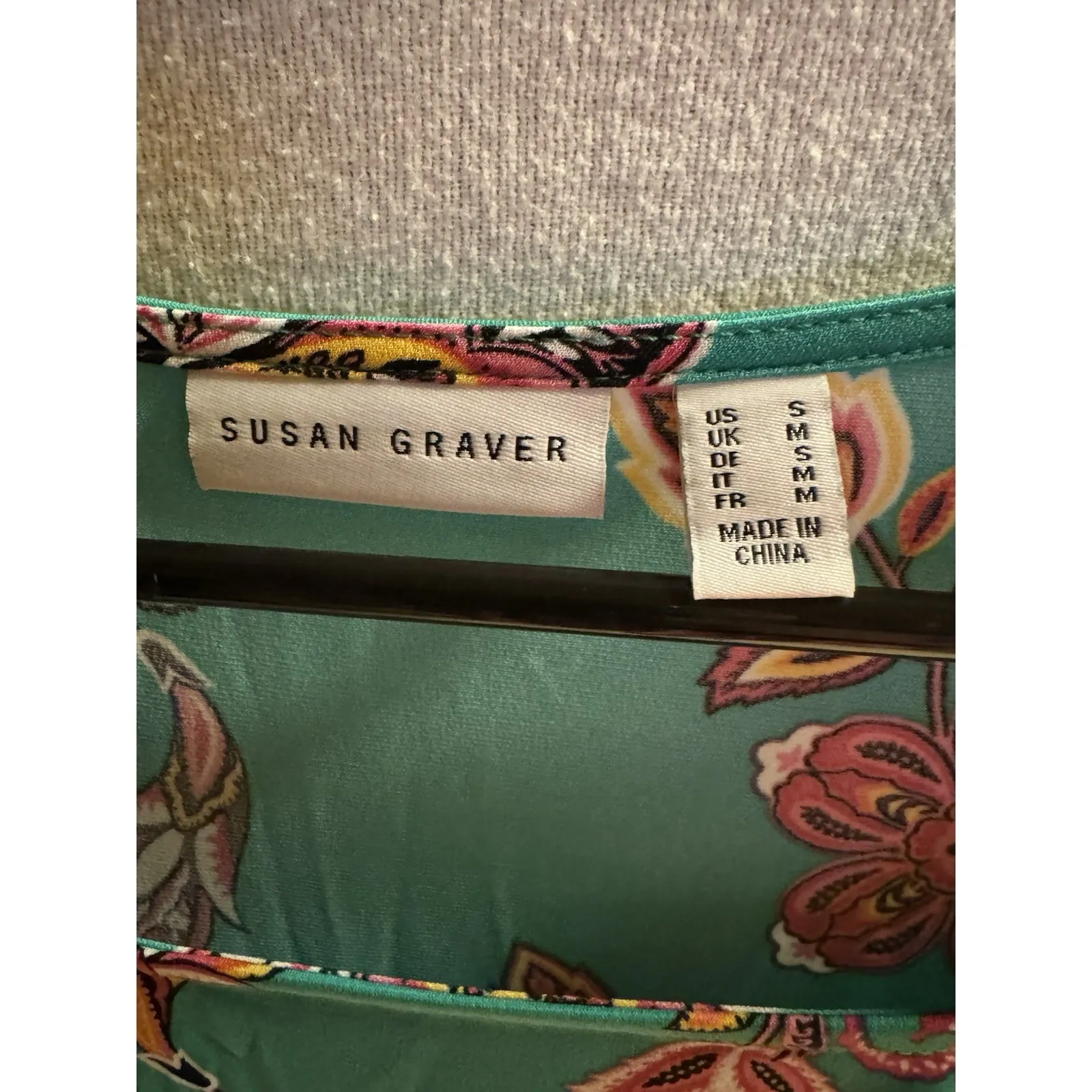 Susan Graver Top Women's S‎ Liquid Knit Green Floral Paisley Slinky Knit  Boho - Image 2