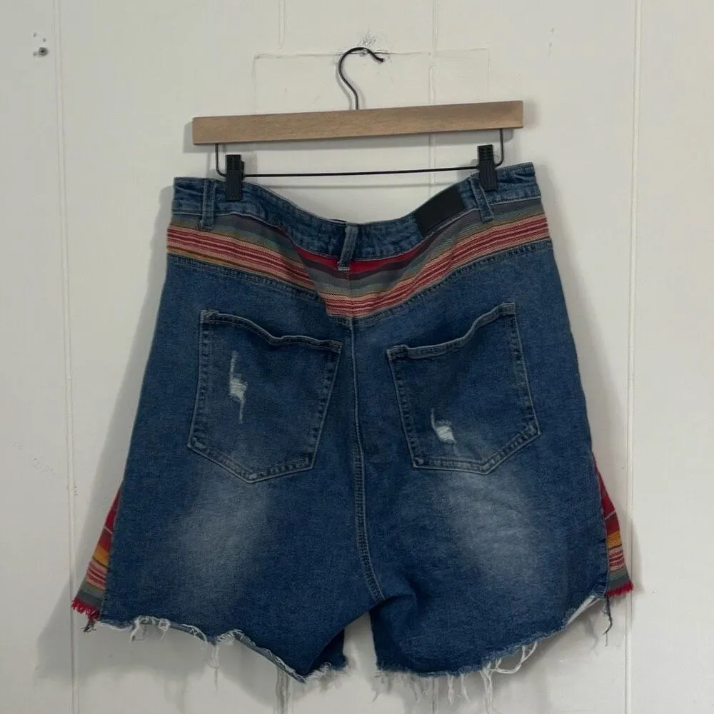 Lucky & Blessed Western Boyfriend‎ Distressed Denim Shorts 20 Red Size undefined - Image 4